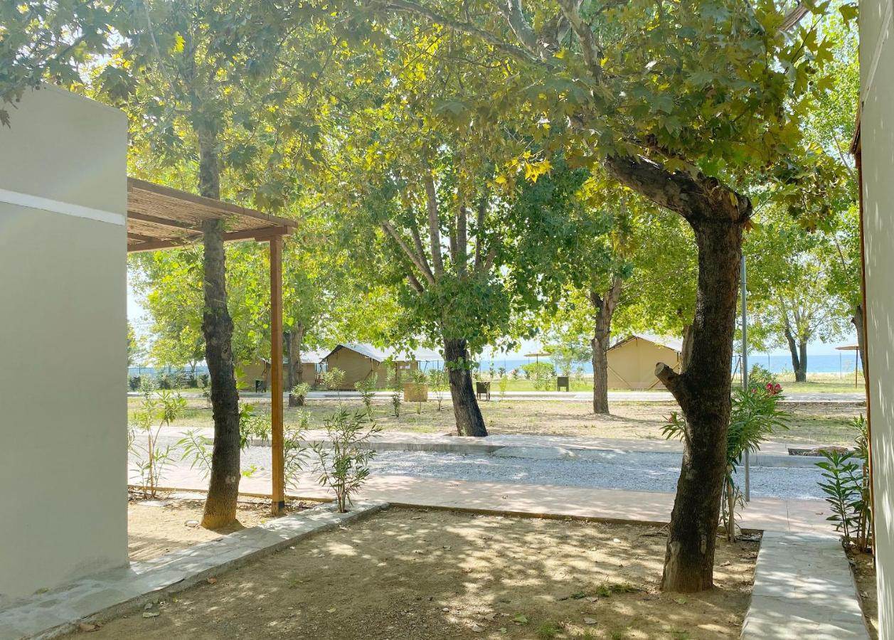 Mareleon Camping Офринио Экстерьер фото